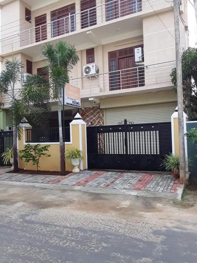 The City Tourist Hotel Anuradhapura Ngoại thất bức ảnh