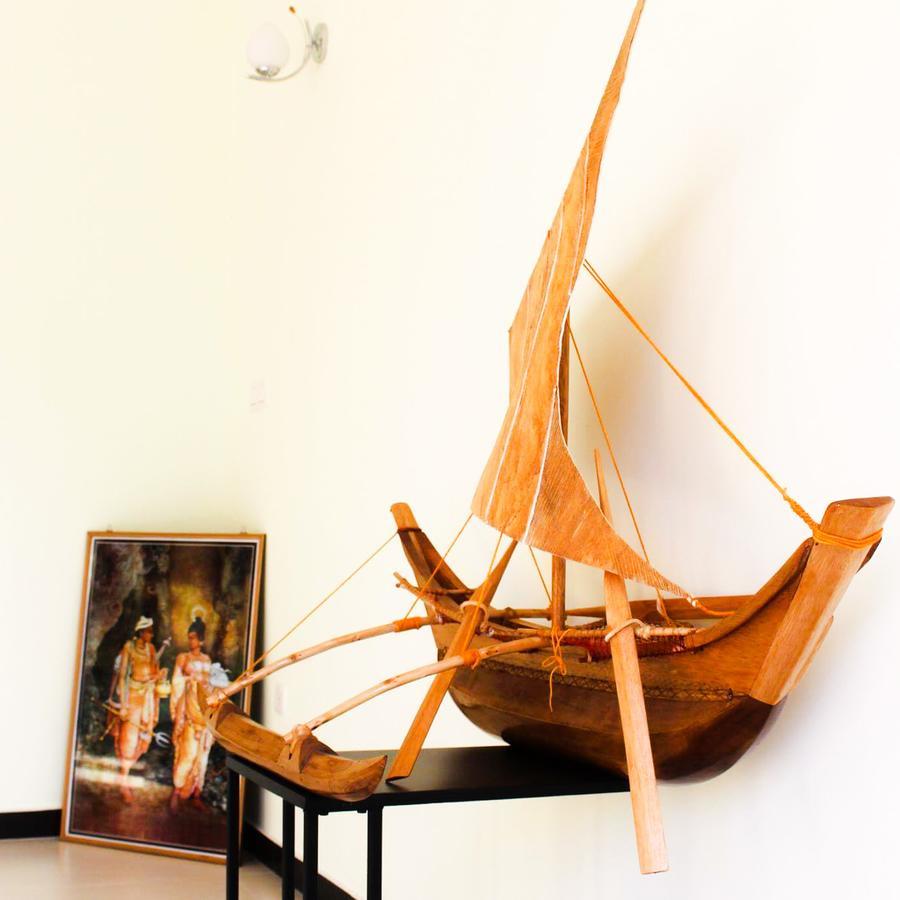 The City Tourist Hotel Anuradhapura Ngoại thất bức ảnh